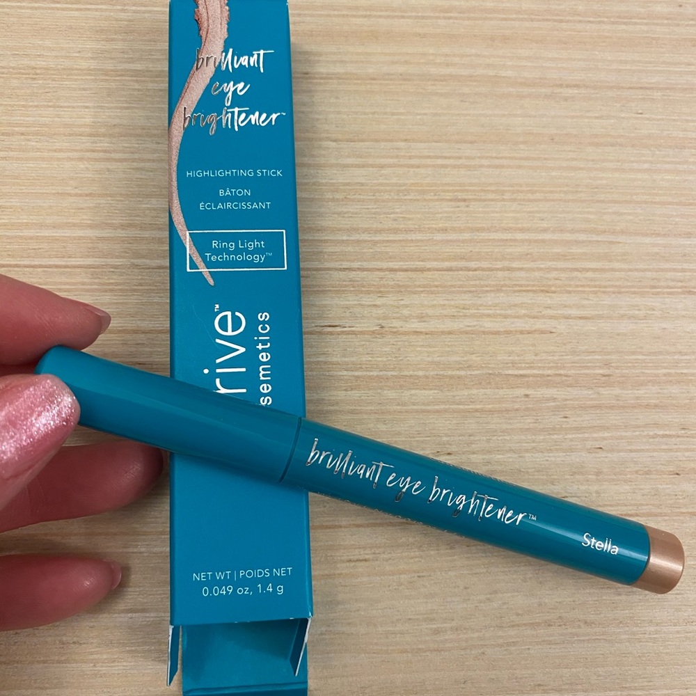 Thrive Causemetics Eye Brightener/Highlighter